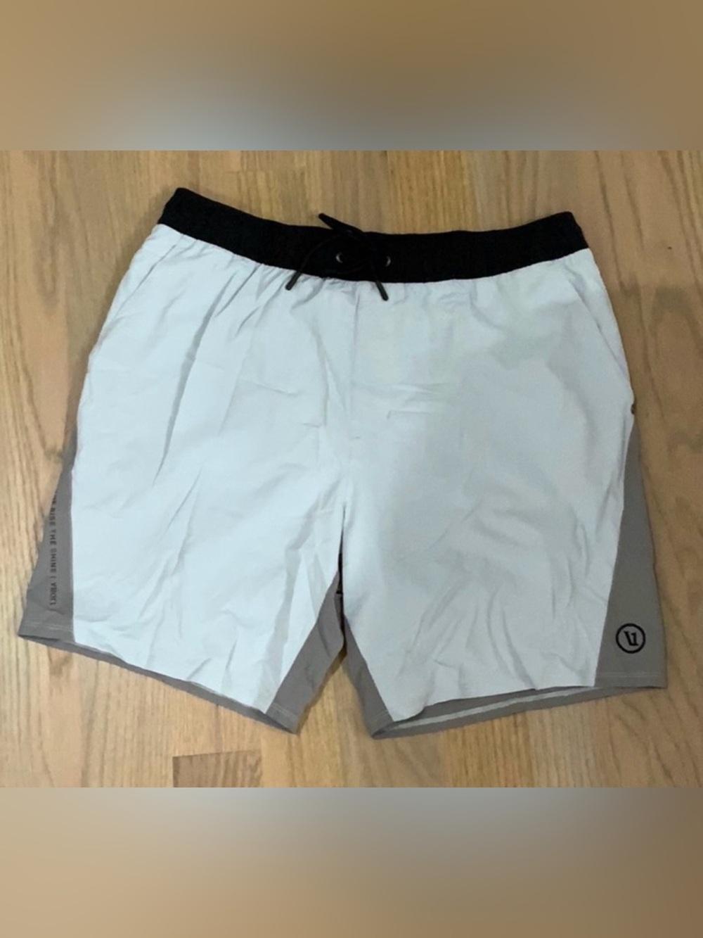 Vuori Chromatic Men’s Kore Shorts 7.5”